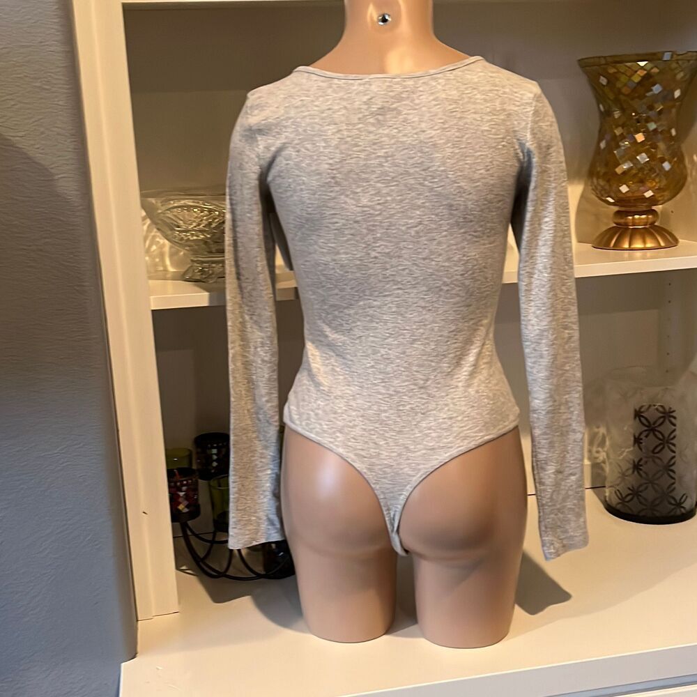 Open Edit Woman’s Ribbed Body Suit - Picture 9 of 14